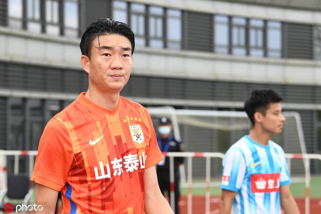 电影由文章和包贝尔领衔出演，克拉拉、许君聪、曾一竣、张梦露主演，郭京飞、仓田保昭、木幡龙、戚玉武、文隽友情出演，宋佳、辣目洋子特别出演，将于9月30日全国公映